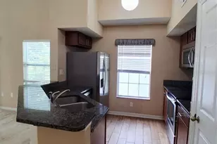 9020 Lake Chase Island Way, Tampa, FL 33626 - Photo 5