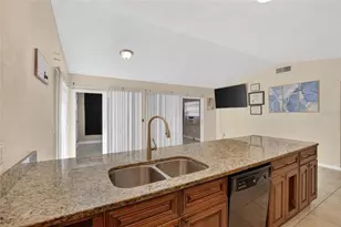 7606 Leon Ave, Tampa, FL 33637 - Photo 7
