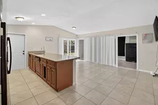 7606 Leon Ave, Tampa, FL 33637 - Photo 13