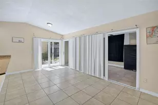 7606 Leon Ave, Tampa, FL 33637 - Photo 9