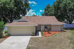 328 Vail Dr, Winter Haven, FL 33884 - Photo 3