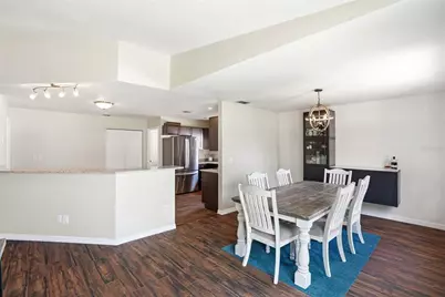 8405 Somerset Drive, Largo, FL 33773 - Photo 15