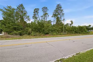 6019 Freeport Dr, Spring Hill, FL 34606 - Photo 9