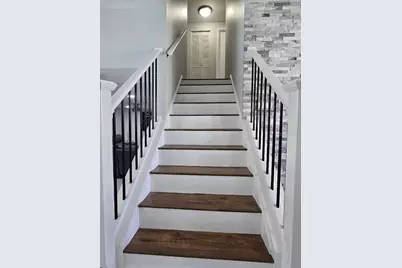 7002 Danewood Court, Tampa, FL 33615 - Photo 21
