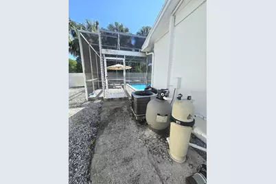 7002 Danewood Court, Tampa, FL 33615 - Photo 37