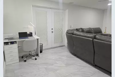 7002 Danewood Court, Tampa, FL 33615 - Photo 7