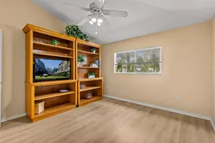 27221 Sea Breeze Way, Wesley Chapel, FL 33544 - Photo 25