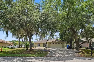 5753 Southwind Dr, Mulberry, FL 33860 - Photo 1