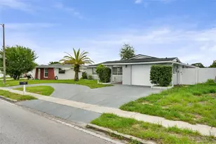 5626 Moog Rd, Holiday, FL 34690 - Photo 5