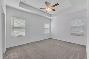 5741 Spotted Harrier Wy, Lithia, FL 33547 - Photo 15