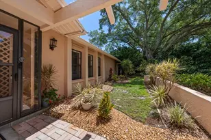 3171 Oak View Dr, Palm Harbor, FL 34684 - Photo 41