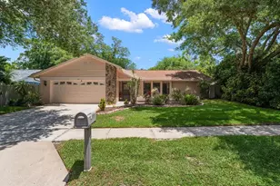 3171 Oak View Dr, Palm Harbor, FL 34684 - Photo 3