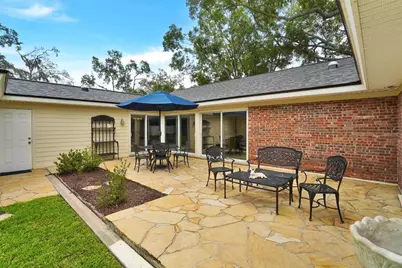11816 Lipsey Road, Tampa, FL 33618 - Photo 37