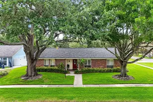 11816 Lipsey Rd, Tampa, FL 33618 - Photo 41