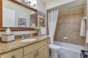 11816 Lipsey Rd, Tampa, FL 33618 - Photo 29