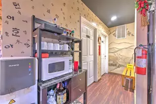 7030 W Hillsborough Ave, Tampa, FL 33634 - Photo 11
