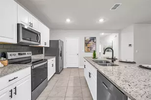 505 Lady Irelyn Ct, Deland, FL 32724 - Photo 7