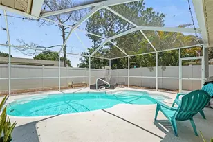 2627 Surrey Dr, Palm Harbor, FL 34684 - Photo 5