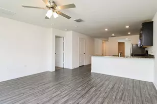 509 Kensington View Dr, Winter Haven, FL 33880 - Photo 3