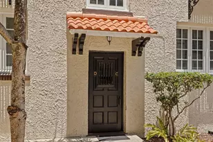 2117 W Dekle Ave, Tampa, FL 33606 - Photo 5