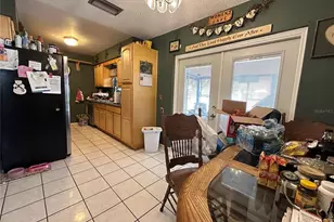 2306 Lincoln Ct, Brandon, FL 33510 - Photo 9