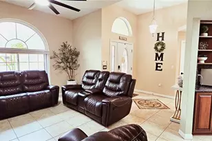 11033 Claymore St, Spring Hill, FL 34608 - Photo 9