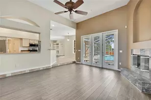 300 Hampshire Ave, Spring Hill, FL 34606 - Photo 9