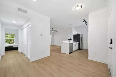 4207 S Dale Mabry Highway #6213, Tampa, FL 33611 - Photo 1
