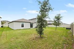 31536 Barrel Wave Way, Wesley Chapel, FL 33545 - Photo 27