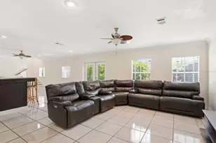 850 36th Ave S, Saint Petersburg, FL 33705 - Photo 5