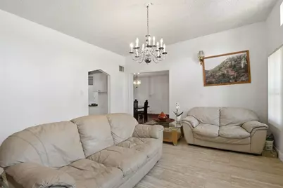 850 36th Avenue S, Saint Petersburg, FL 33705 - Photo 15