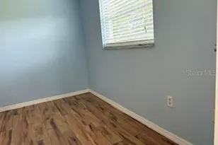301 Andover Pl S, Sun City Center, FL 33573 - Photo 9