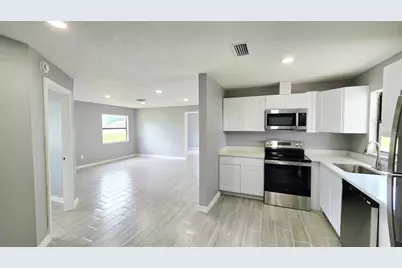 801 NW 5th Street, Mulberry, FL 33860 - Photo 9
