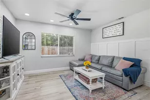 3044 55th St N, Saint Petersburg, FL 33710 - Photo 7