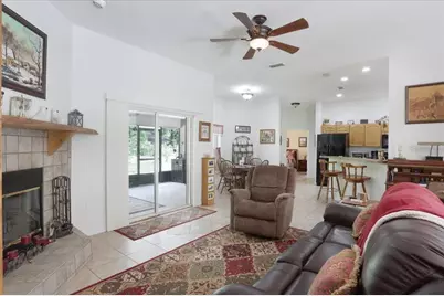 569 NW 40th Avenue, Bell, FL 32619 - Photo 19