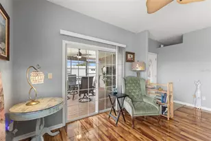124 Americana Ct NE, Saint Petersburg, FL 33702 - Photo 9