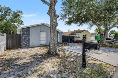 9212 Spy Glass Court, Tampa, FL 33615 - Photo 9