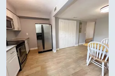 14402 Reuter Strasse Circle #223, Tampa, FL 33613 - Photo 3