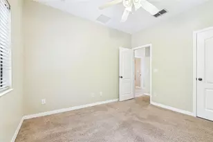 13128 Logan Captiva Ln, Gibsonton, FL 33534 - Photo 21