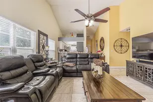 7601 Limebury Ct, Tampa, FL 33625 - Photo 9