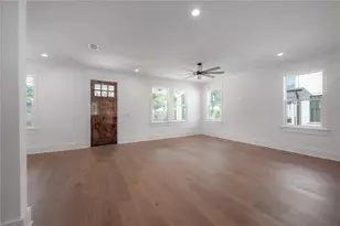804 E Wilder Ave, Tampa, FL 33603 - Photo 17
