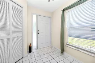2566 W Brook Ln, Clearwater, FL 33761 - Photo 5