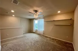 17835 Everlong Dr, Land O Lakes, FL 34638 - Photo 9