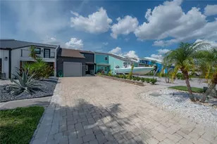 8757 Bay Pointe Dr, Tampa, FL 33615 - Photo 59