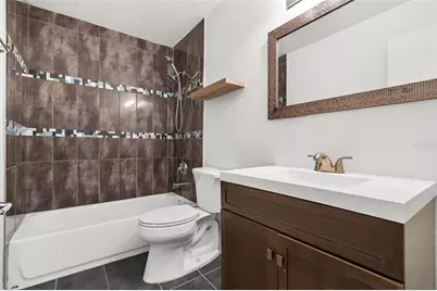 5052 Starfish Drive SE #D, Saint Petersburg, FL 33705 - Photo 17