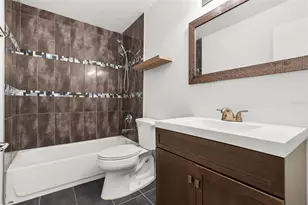 5052 Starfish Dr SE, Saint Petersburg, FL 33705 - Photo 17