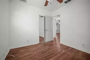 1511 35th Ave N, Saint Petersburg, FL 33704 - Photo 17