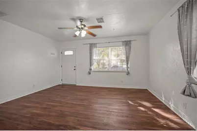 1511 35th Avenue N, Saint Petersburg, FL 33704 - Photo 7