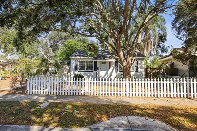 1511 35th Avenue N, Saint Petersburg, FL 33704 - Photo 1