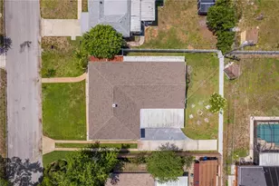 1306 30th St W, Bradenton, FL 34205 - Photo 35